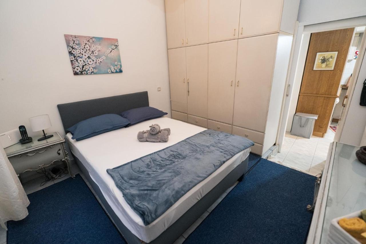 Marina Apartment Pire Dış mekan fotoğraf