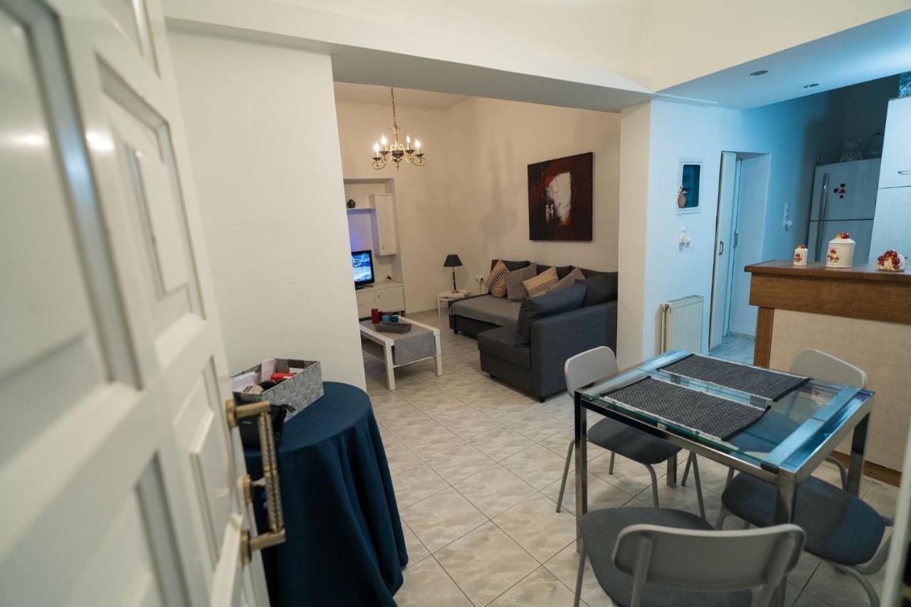 Marina Apartment Pire Dış mekan fotoğraf